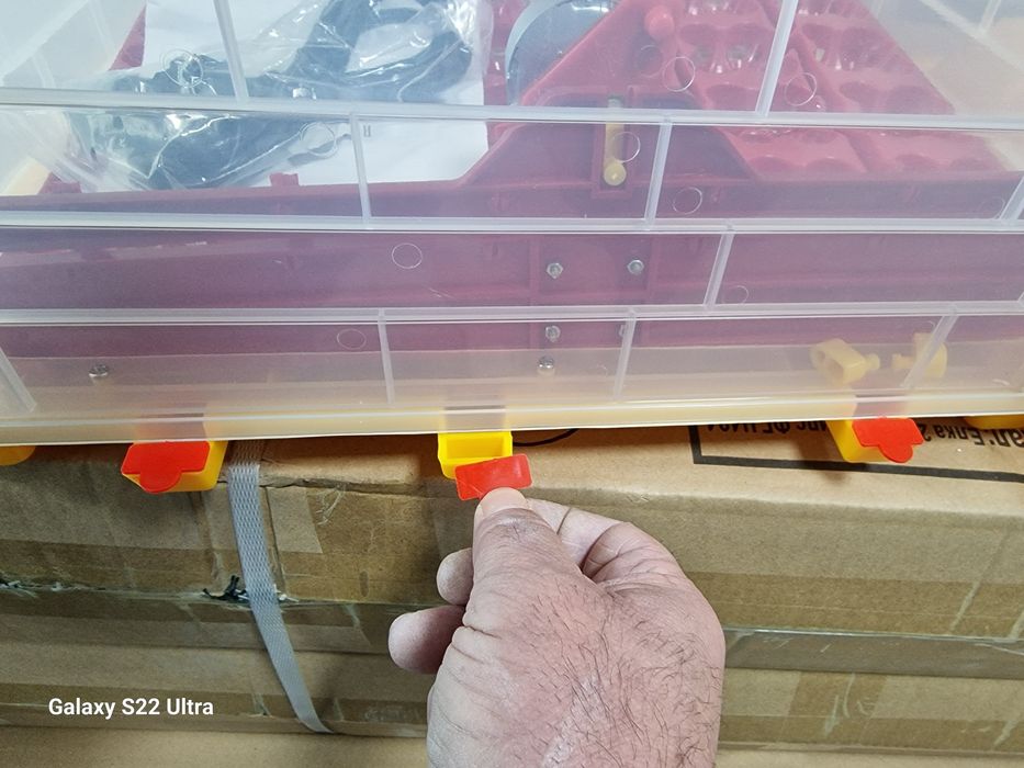 Incubator clocitoare etajata 72oua-96oua-112oua