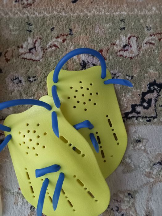 Инвентарь для плавания