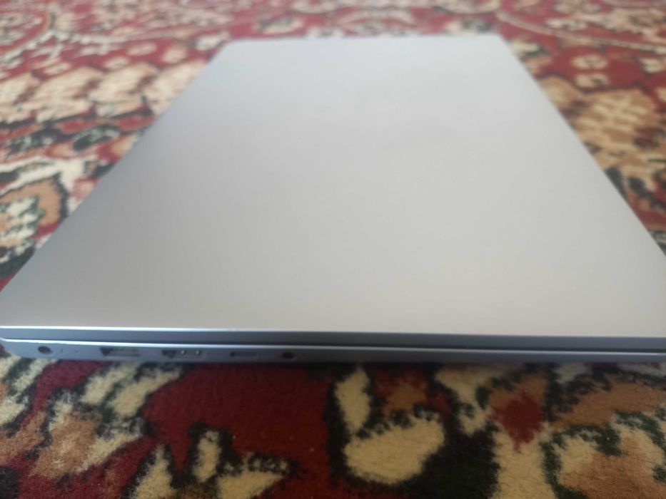 Noutbook Lenovo11¹ VG