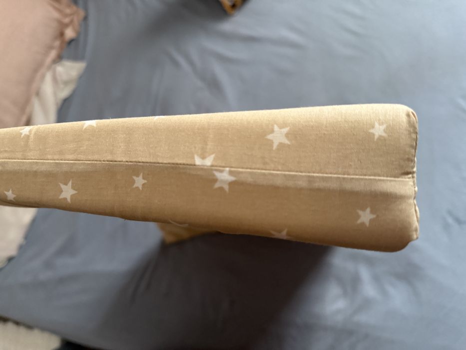 Perna bebelus antireflux antiregurgitare plan inclinat