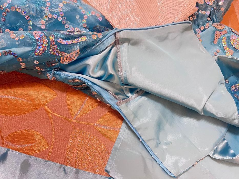 Нарядные платье.