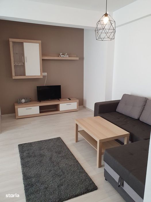 Închiriez 3 camere in Otopeni zona parcul Unirii