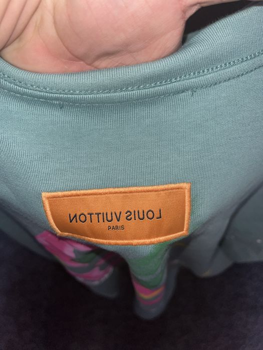 Vand comnpleu LV de vara barbati