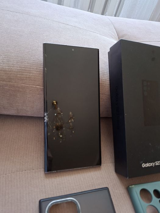 Продам Samsung Galaxy S23 Ultra 5G 12/256gb. Snapdragon