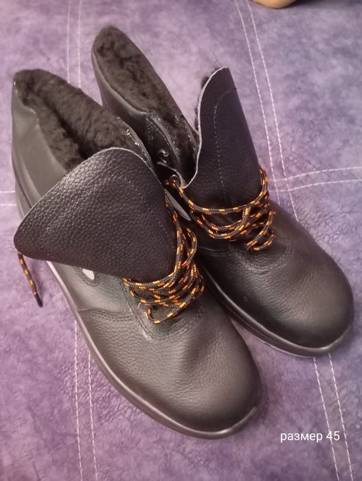 Продам   ботинки