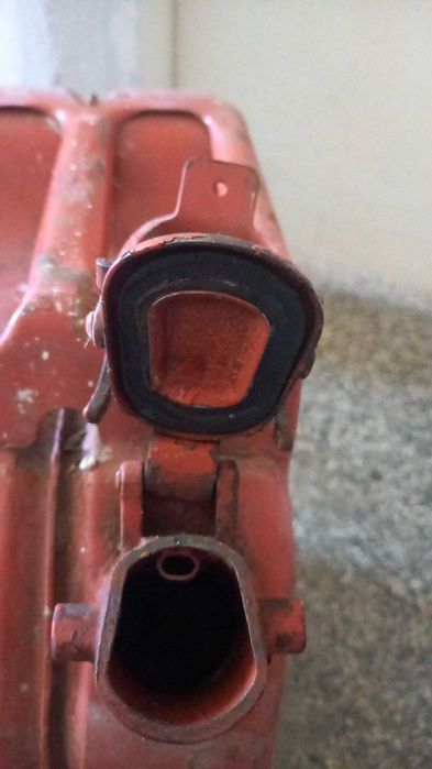 Туба за гориво 20 литра