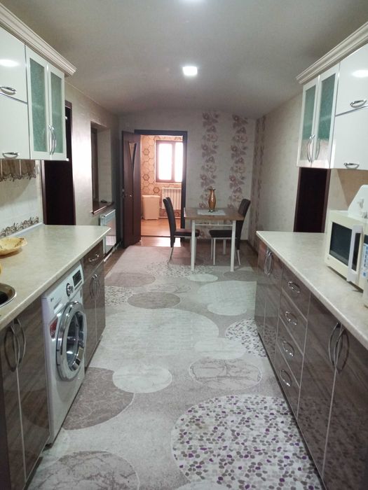 Коттедж в военном городке ,уютный,чистый,6 комнат