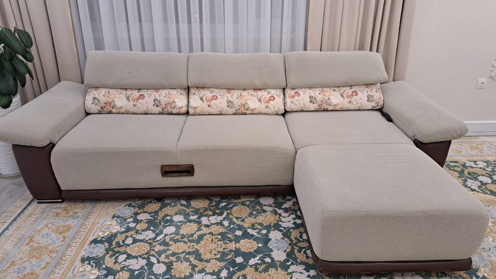 Диван раскладной б/у