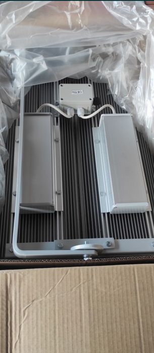 Продам прожектор