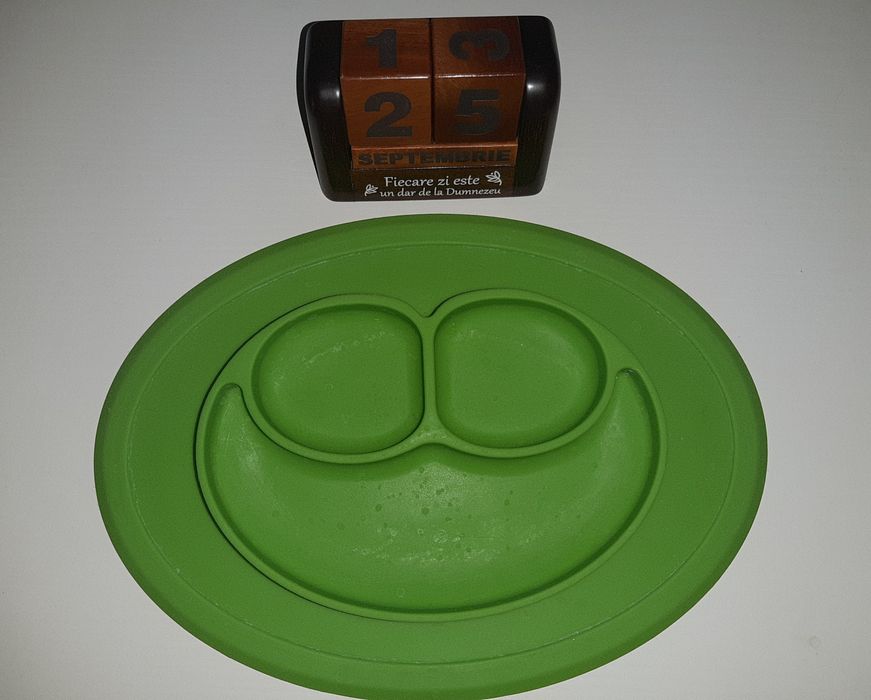 Farfurie silicon 3 compartimente