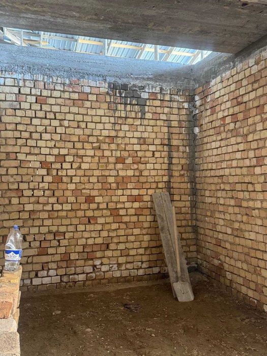 Продаётся участок 2,4 Соток неподалёку от базара (FOOD CITY) ! ! !