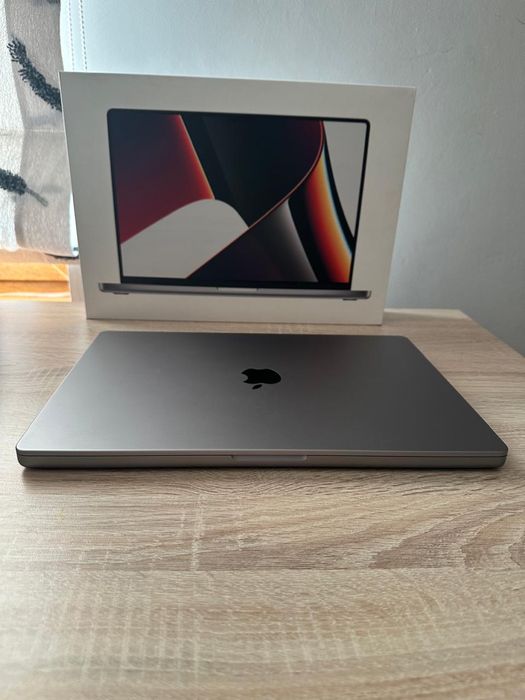 MacBook Pro 16 m1pro 16/512 EAC