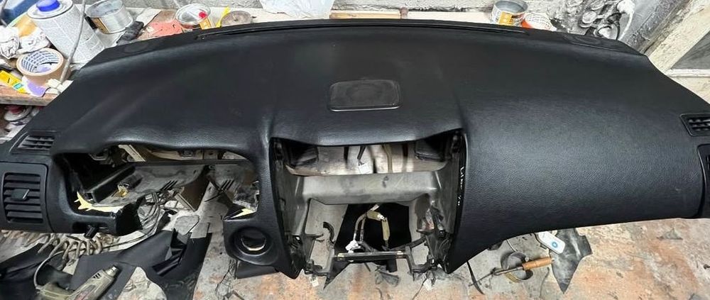Перетяжка салона ав