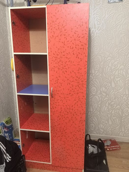 Отдам даром шкаф