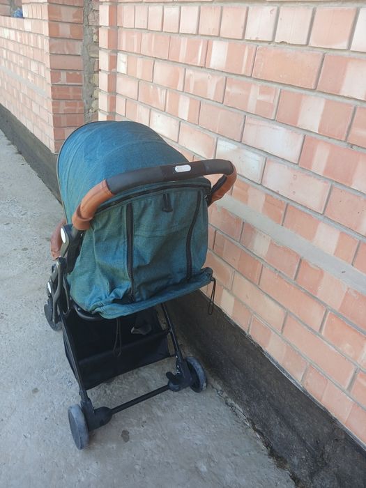 Продам коляску детскую