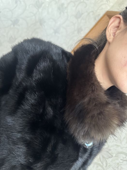 Продам Норковую шубу