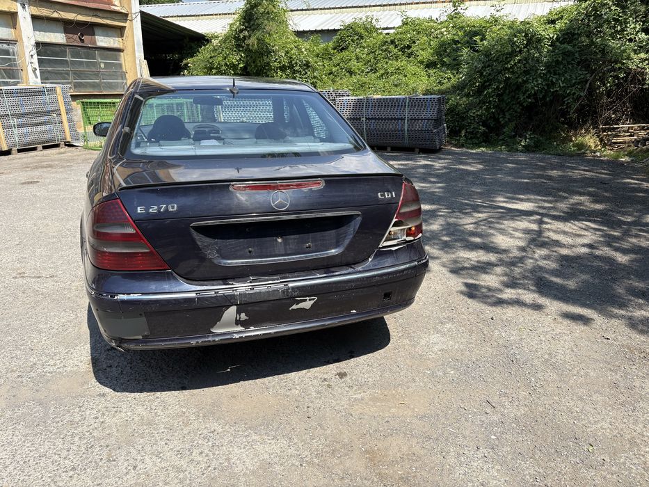 Merceses E270 на части