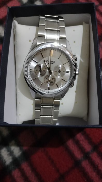 CASIO Мужской чась