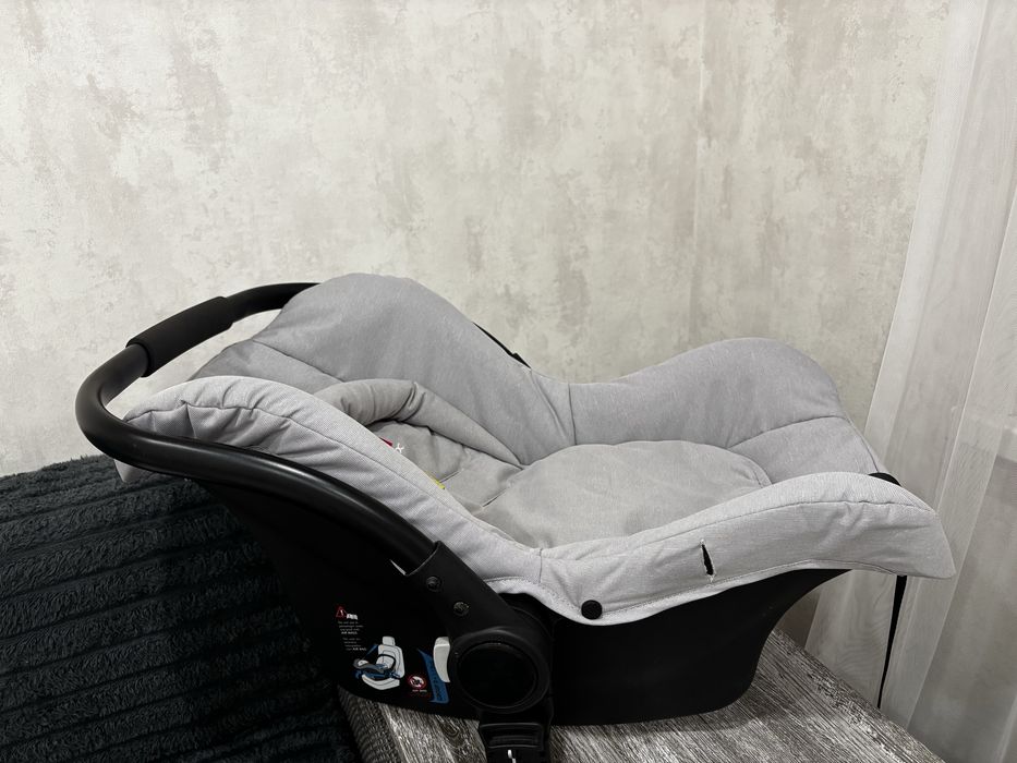 Продам автолюльку Skillmax