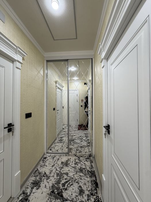 8-maktab yonidan kvartira Ijaraga beriladi