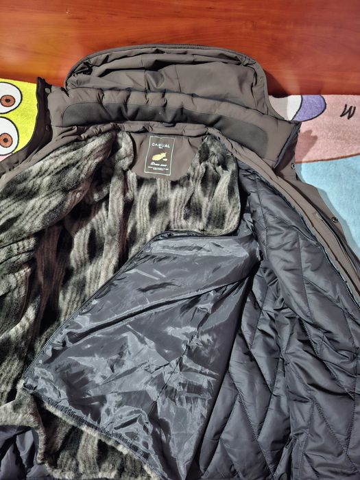 Продам зимнюю куртку