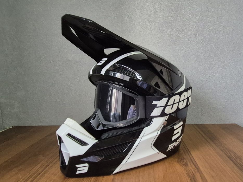 Кроссовый шлем SHOT original