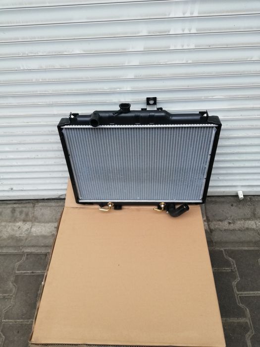 Радиатор делика 2.8 ~2.5