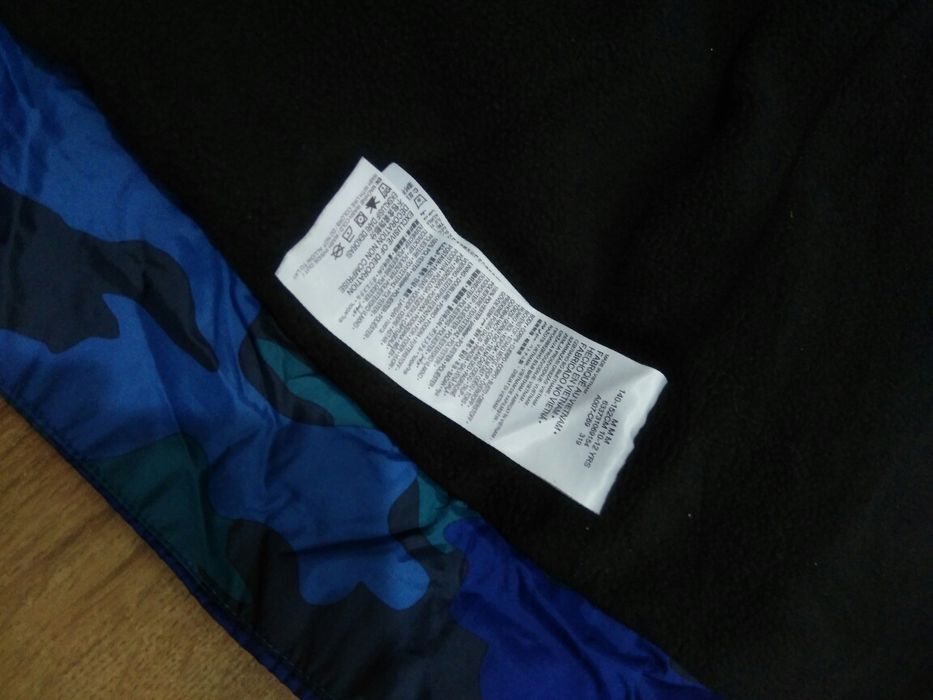 Geaca Levis mărimea 10-12 ani