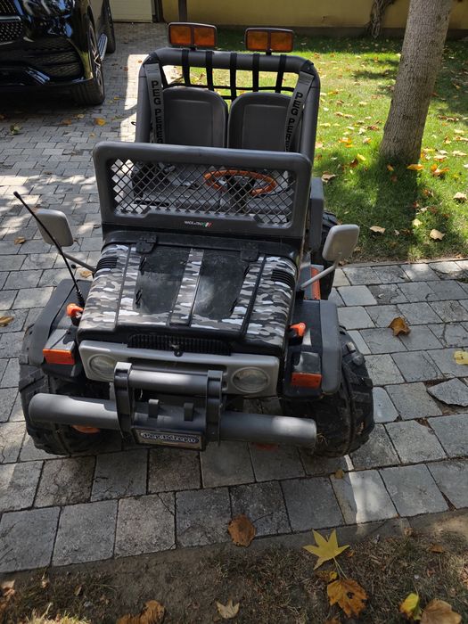 Maşinuță electrică Peg Perego Gaucho Rock'in - 2 locuri, camuflaj nouă