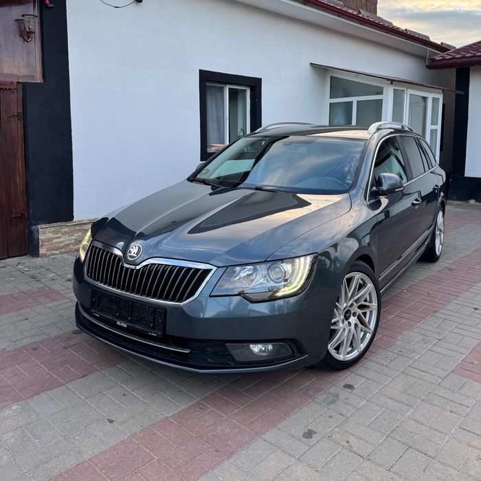 Skoda Superb 2014 2.0 TDI - DSG | Facelift | Led | Xenon | Navi | Euro 5 | Jante | Cutie Automata
