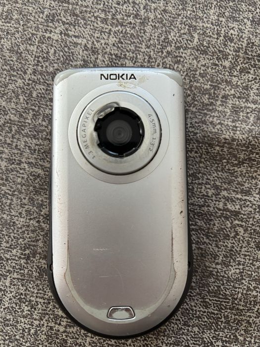 Продам Nokia 6630