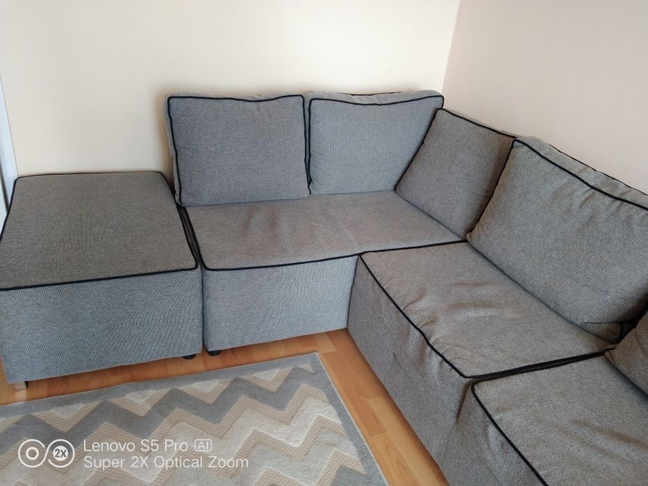 Холова гарнитура Виденов с маса и килим