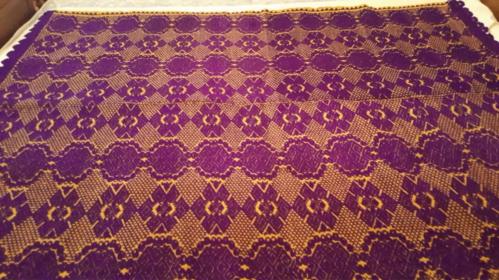 Pături- ponevi- preșuri vechi țesute la razboi