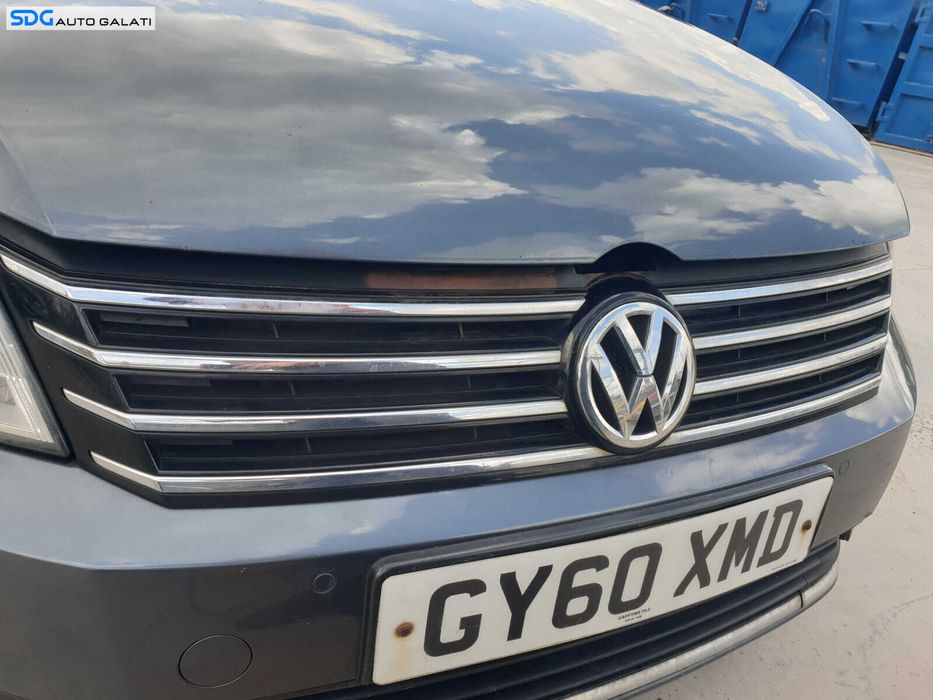 Grila cu Sigla Emblema de pe Bara Spoiler Fata Volkswagen Passat B7 2010 - 2015 [M3392]