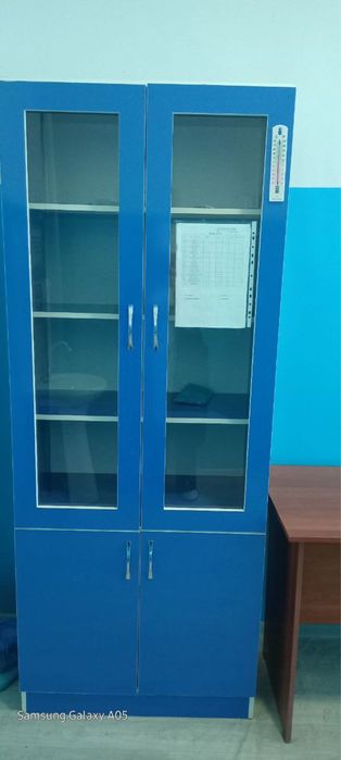 Stomatologim kreslo sotiladi garantiyasi bor