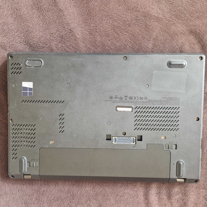 Laptop Lenovo ThinkPad X250 - 240GB SSD, i5 5300 CPU, 8GB RAM