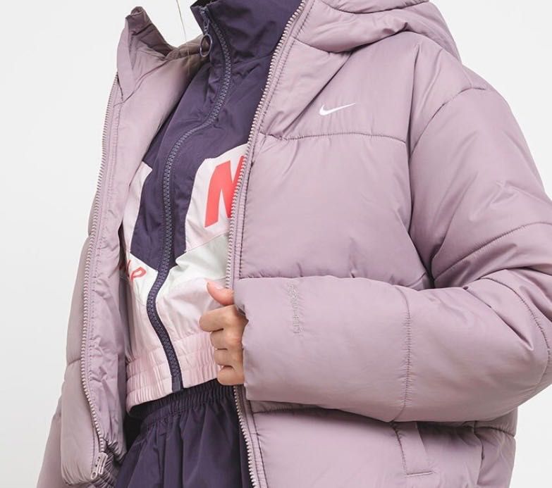 Яке Nike M размер