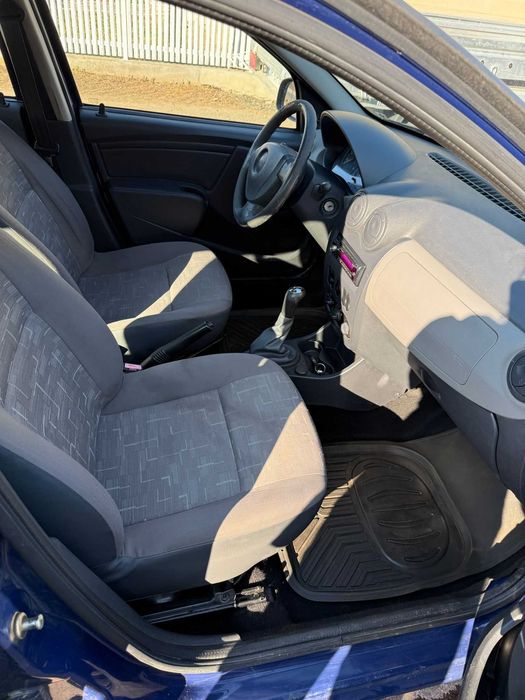 Dacia Sandero (2009) - Benzină 1.4mpi/55KW
