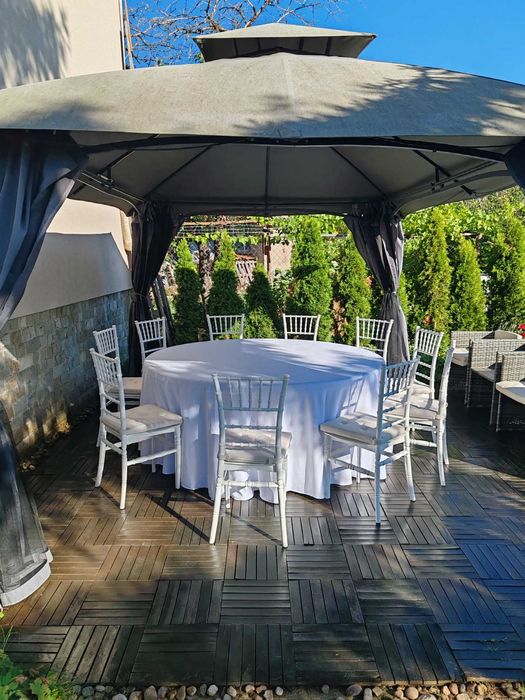 Кръгла маса 180 см или 160 см под наем