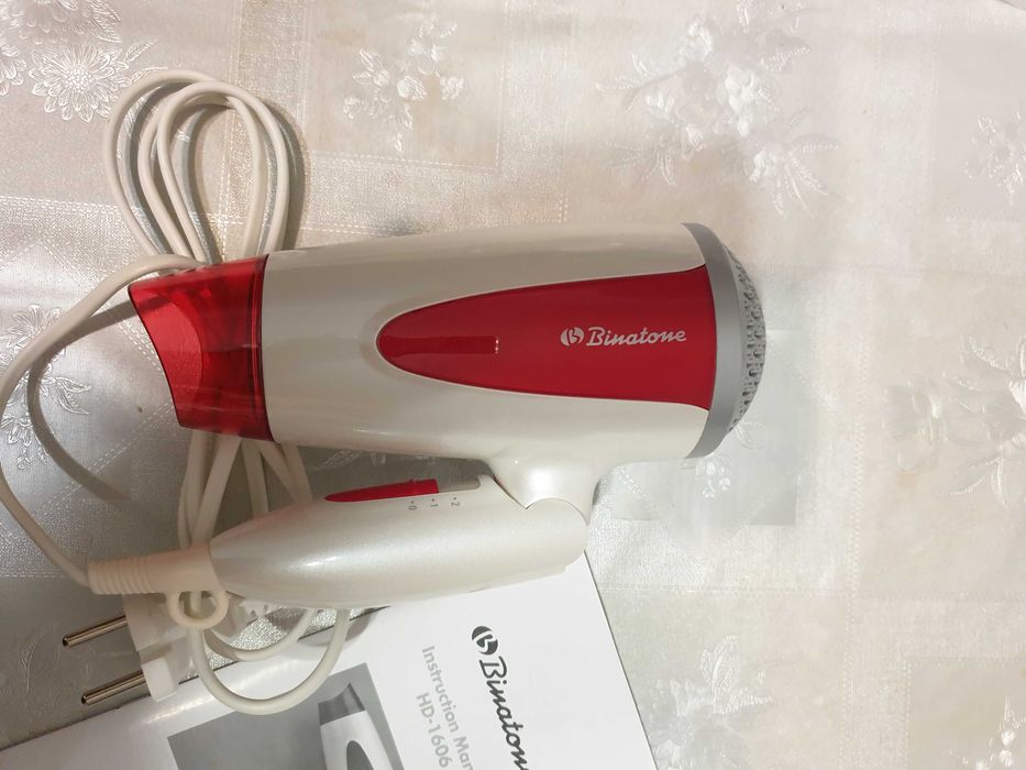Компактный Фен Binatone