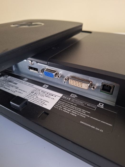 Monitor HP  Elite Display  E 201