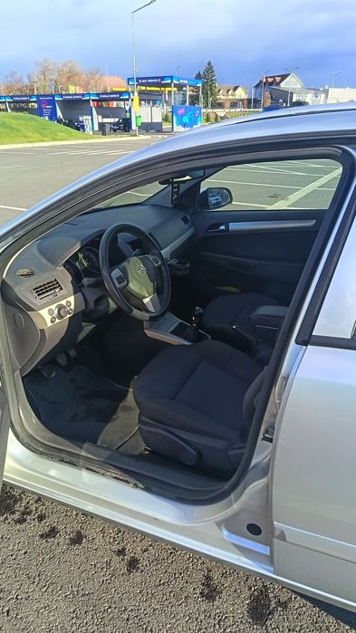 Opel Astra H 1.6 benzina