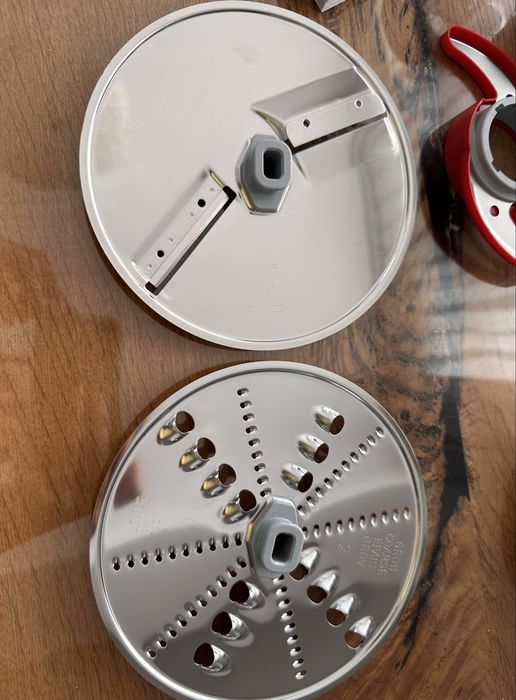 Robot de bucătărie Bosch MultiTalent 3 – nou, nefolosit, complet