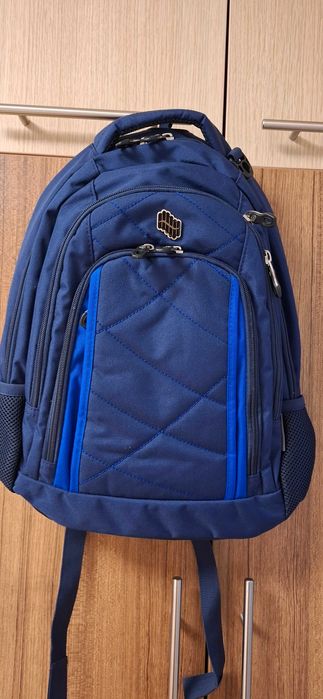 Удобна и лека раница PULSE