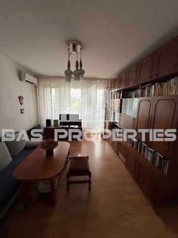 Продава се Едностаен апартамент в София, Обеля 2 - 48 кв.м за 2811 €/кв.м - Снимка #2