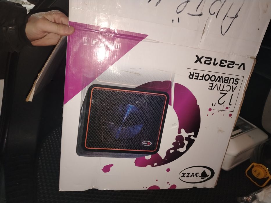 Продам абсолютно новый сабвуфер