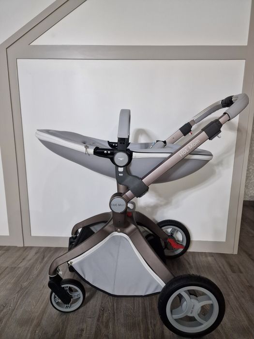 Продам коляску Hot mom !
