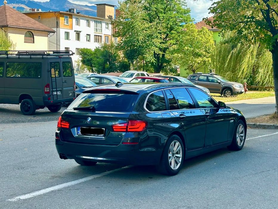 BMW 5 Series 2012 — imagine 4