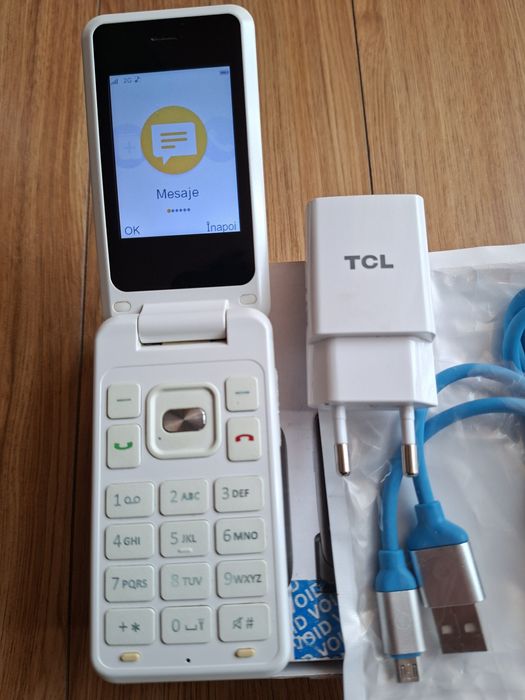 Top Telefon pt seniori,meniu ro.