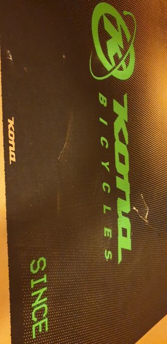 Kona Dew Plus city bike